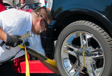 Car Recovery Service in The Greens, Dubai