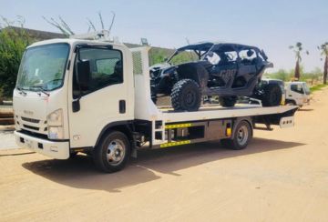 Car Recovery Service in Flamingo Villas, Dubai